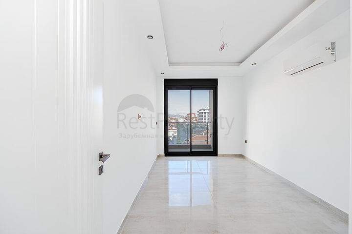 Moderne 1+1-Wohnung im neuen Haus des Kleopatra-Viertels