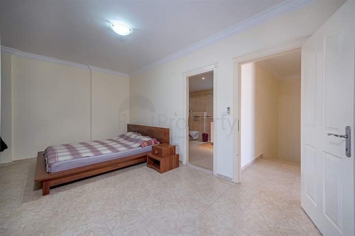 Geräumiges 4+1 Penthouse mit Terrasse im Stadtteil Tosmur