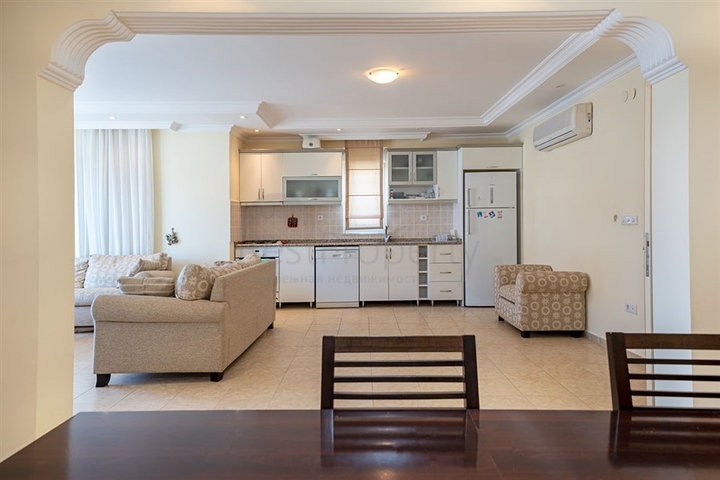 Geräumiges 4+1 Penthouse mit Terrasse im Stadtteil Tosmur