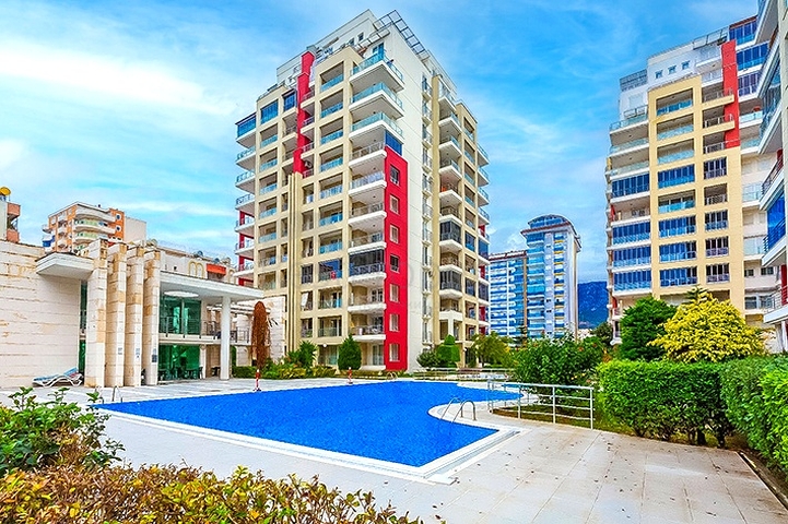 Große möblierte 2+1-Wohnung in einer gut ausgebauten Wohnanlage - Mahmutlar/Alanya