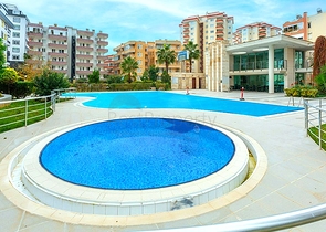 Große möblierte 2+1-Wohnung in einer gut ausgebauten Wohnanlage - Mahmutlar/Alanya