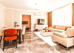 Große möblierte 2+1-Wohnung in einer gut ausgebauten Wohnanlage - Mahmutlar/Alanya