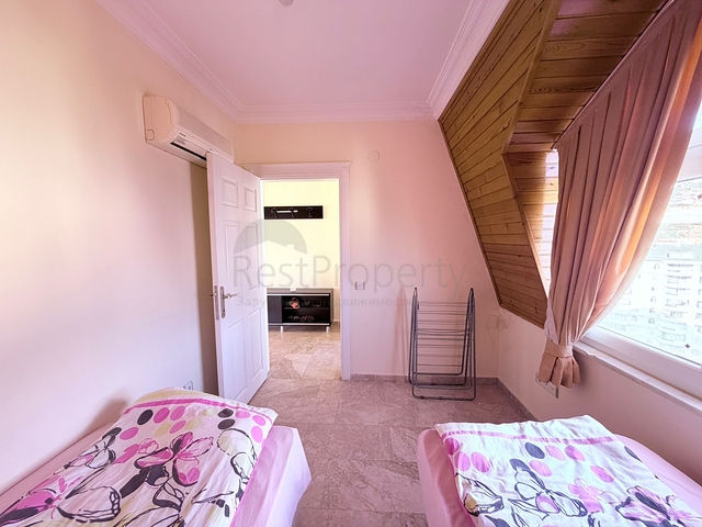 Möblierte 2+1-Wohnung mit kompletter Infrastruktur des Komplexes