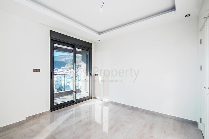 Modernes 2+1 Penthouse im prestigeträchtigen Teil von Alanya