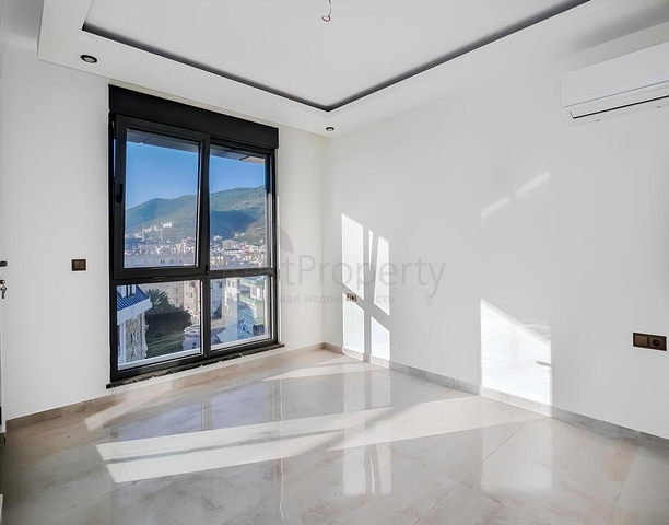 Modernes 2+1 Penthouse im prestigeträchtigen Teil von Alanya